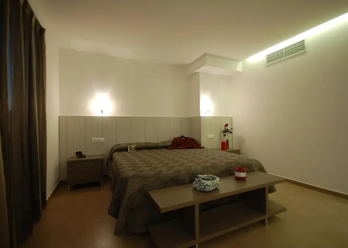 Resort Sitges Apartment Aparthotel 3*